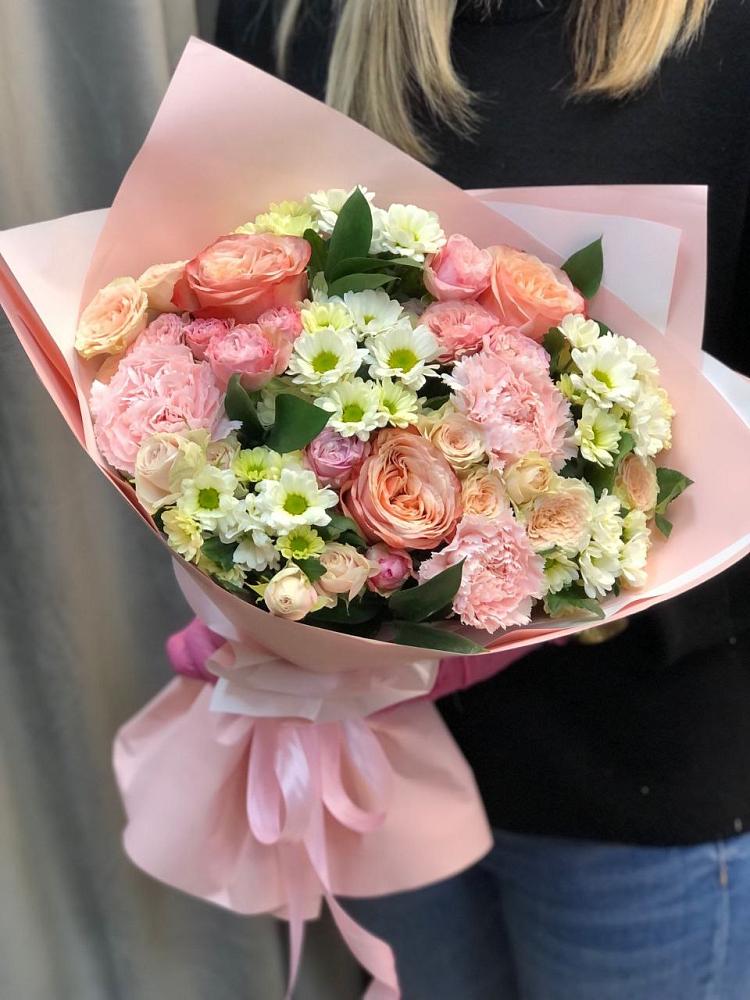 Букет цветов из: Гвоздики, Розы и Хризантемы в Верхнем Икорце