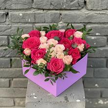 Цветочная композиция из Розы в коробке в Верхнем Икорце