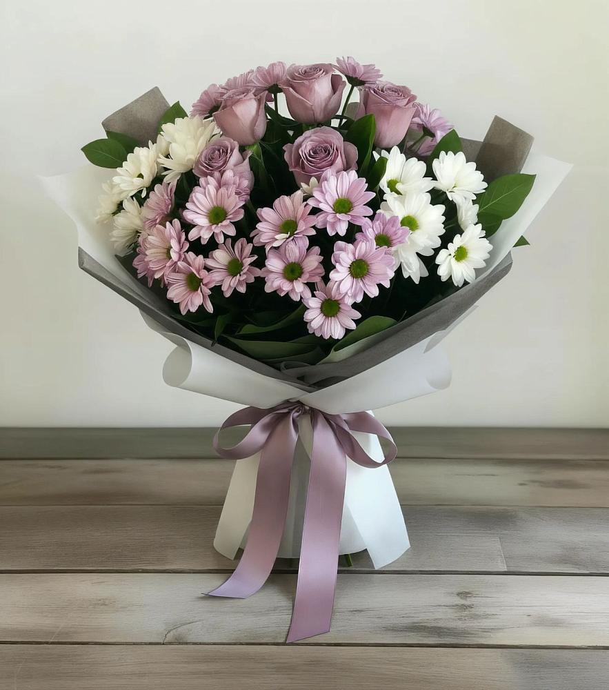 Букет цветов из: Хризантемы и Розы в Верхнем Икорце