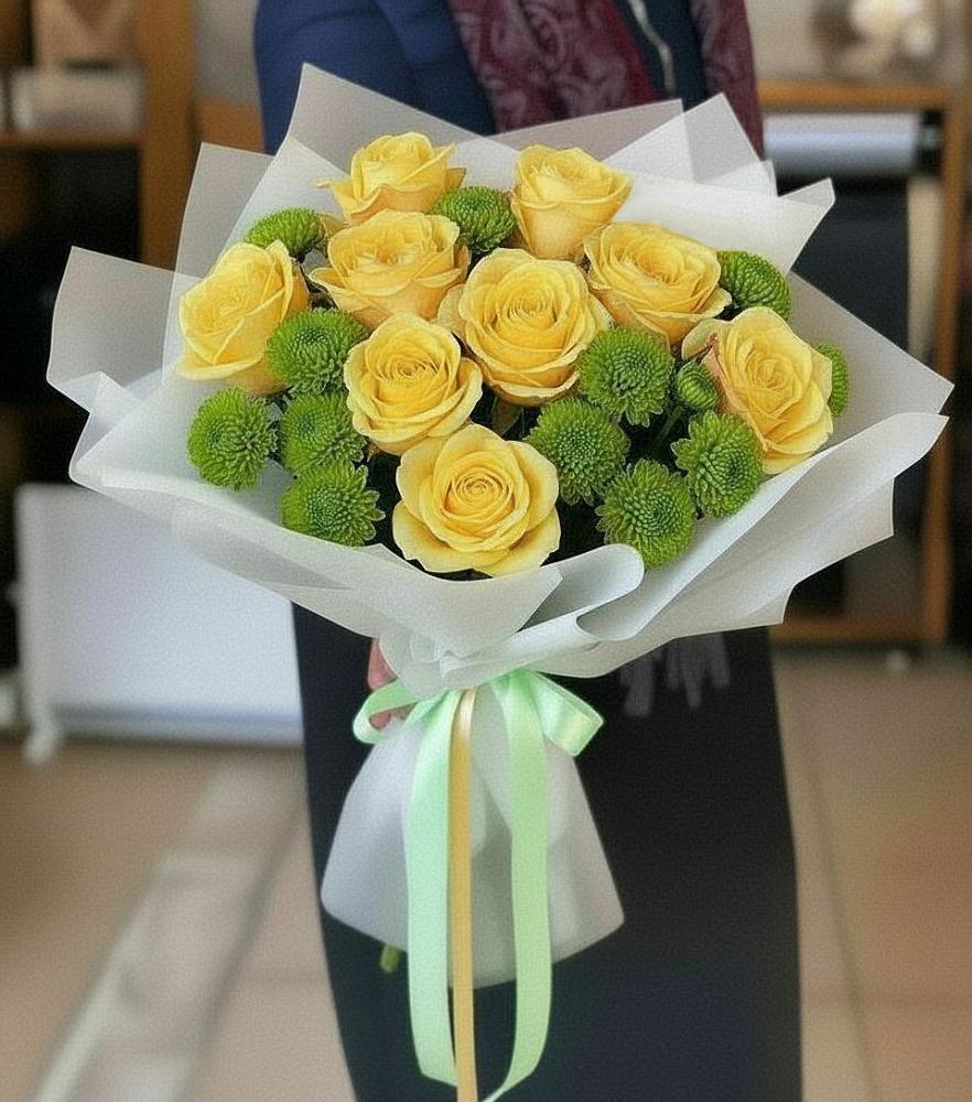 Букет цветов из: Хризантемы и Розы в Верхнем Икорце