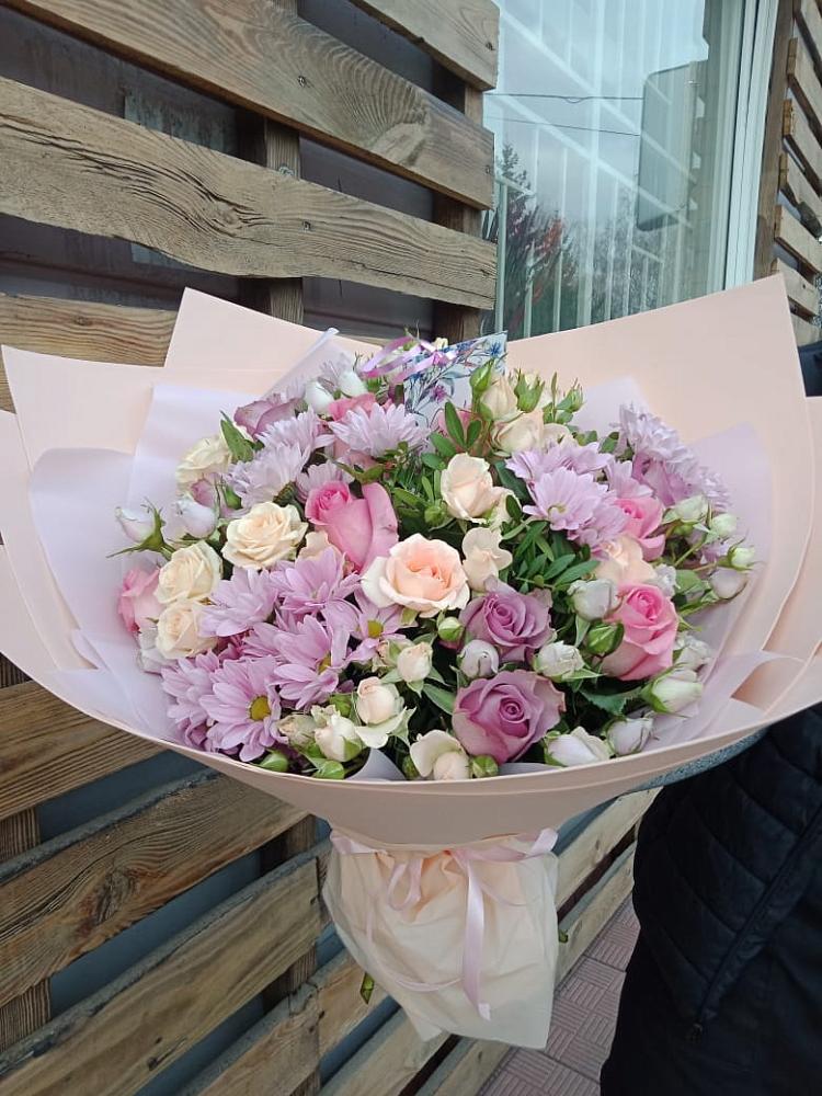 Букет цветов из: Розы и Хризантемы в Верхнем Икорце