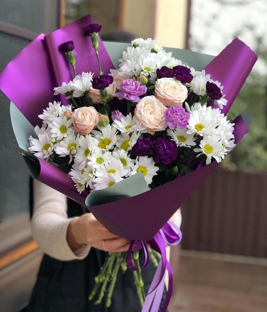 Букет цветов из: Хризантемы, Гвоздики и Розы в Верхнем Икорце