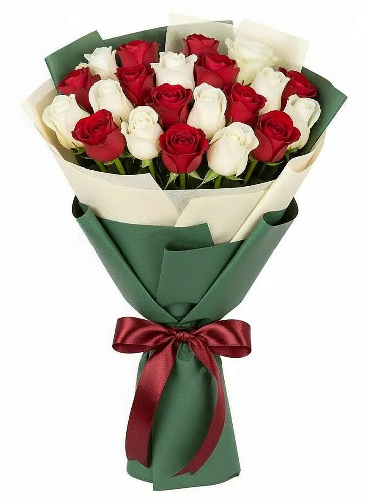 Букет Микс из красных и белых роз в Верхнем Икорце