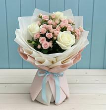 Букет цветов из:  Розы в Верхнем Икорце