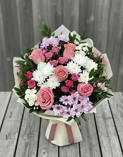 Букет цветов из:  Альстромерии, Гвоздики, Розы и Хризантемы в Верхнем Икорце