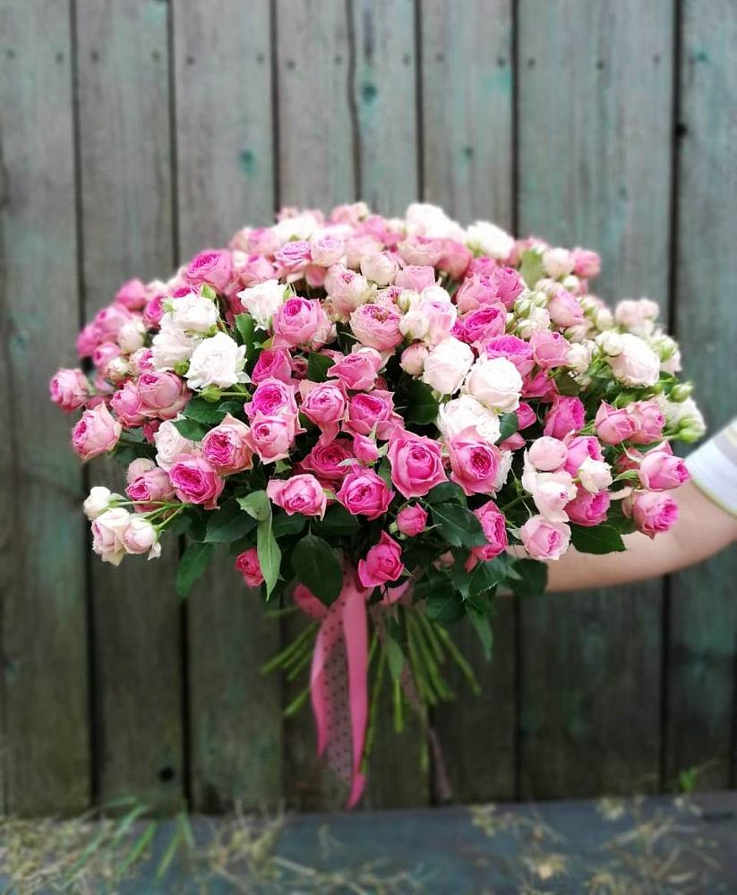 Букет Розовые кустовые розы Натали и Лав Лидия в Верхнем Икорце