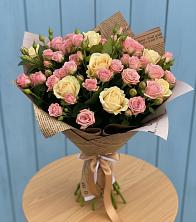 Букет цветов из:  Розы в Верхнем Икорце