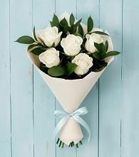 Букет цветов из:  Розы в Верхнем Икорце