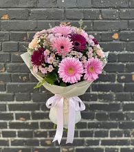Букет цветов из:  Герберы и Хризантемы в Верхнем Икорце