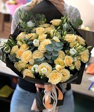 Букет цветов из:  Розы и Лизиантусы #REPLACE_PRED# Верхнем Икорце