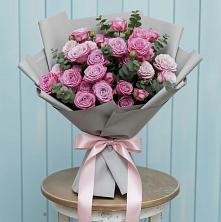 Букет цветов из:  Розы в Верхнем Икорце